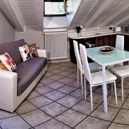 Chez Martin Appartement Aosta Buitenkant foto