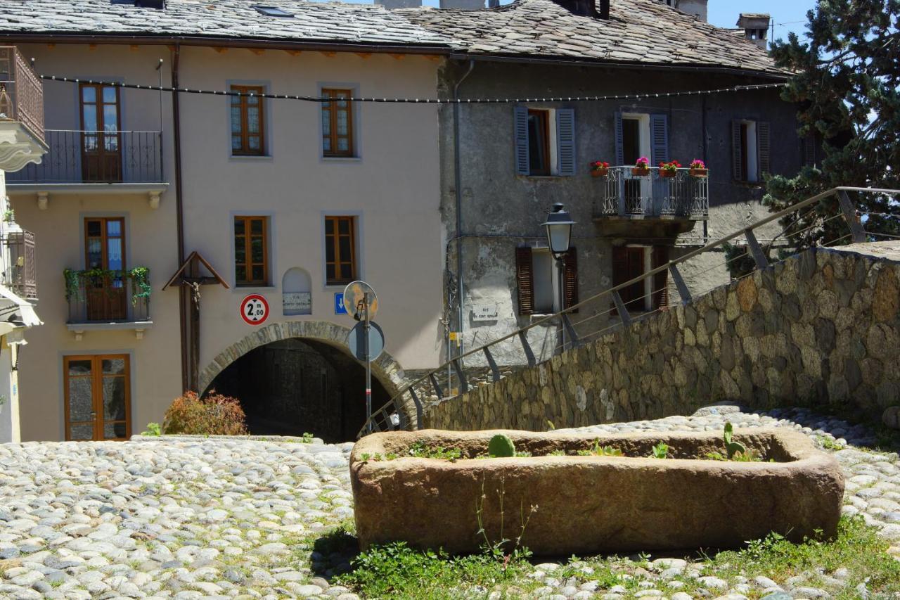 Chez Martin Appartement Aosta Buitenkant foto