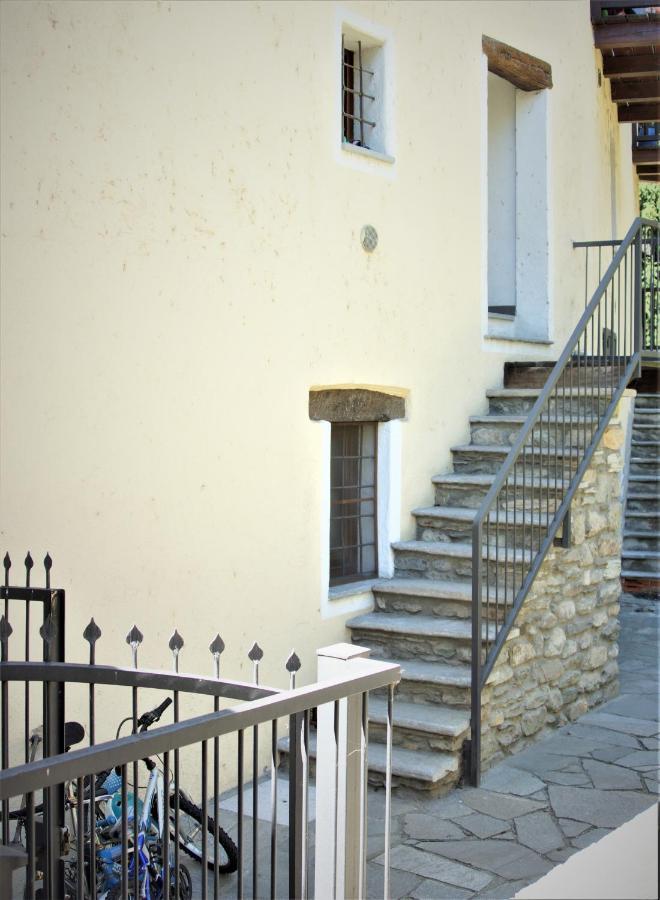 Chez Martin Appartement Aosta Buitenkant foto